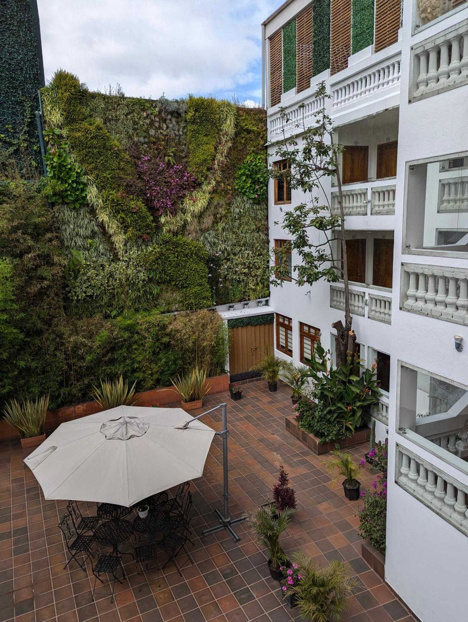 Vista Del Angel Hotel Boutique Кито Экстерьер фото